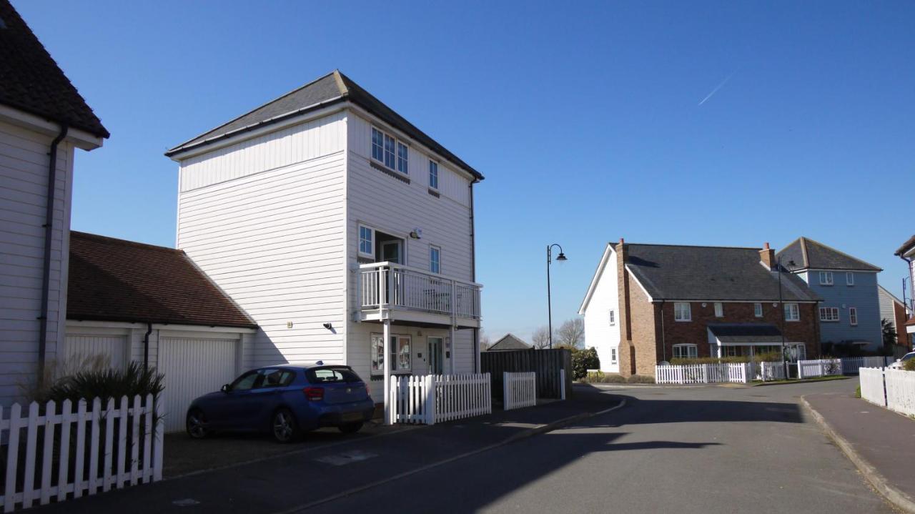 The Salty Dog Holiday Cottage, Camber Sands Rye Εξωτερικό φωτογραφία